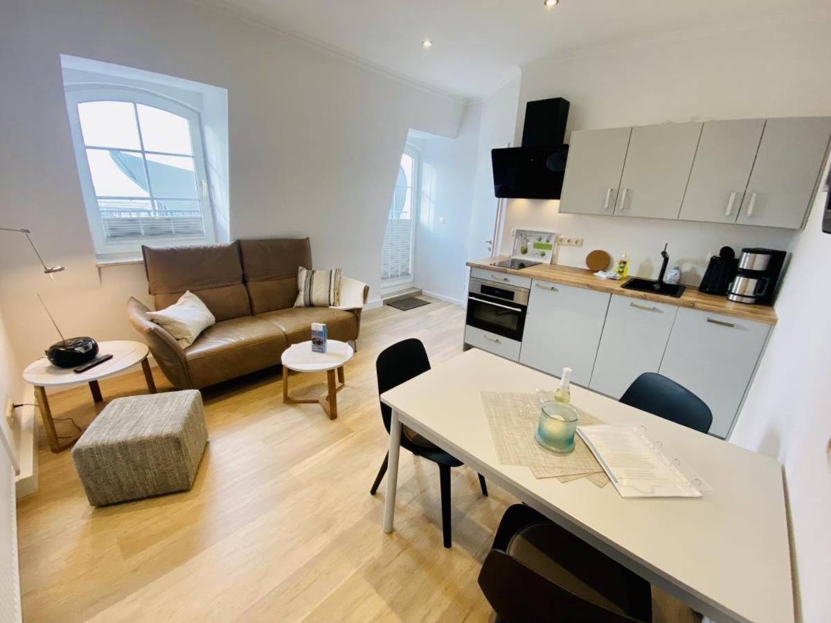Promenadenblick/Vordeck Appartement Rostock Buitenkant foto